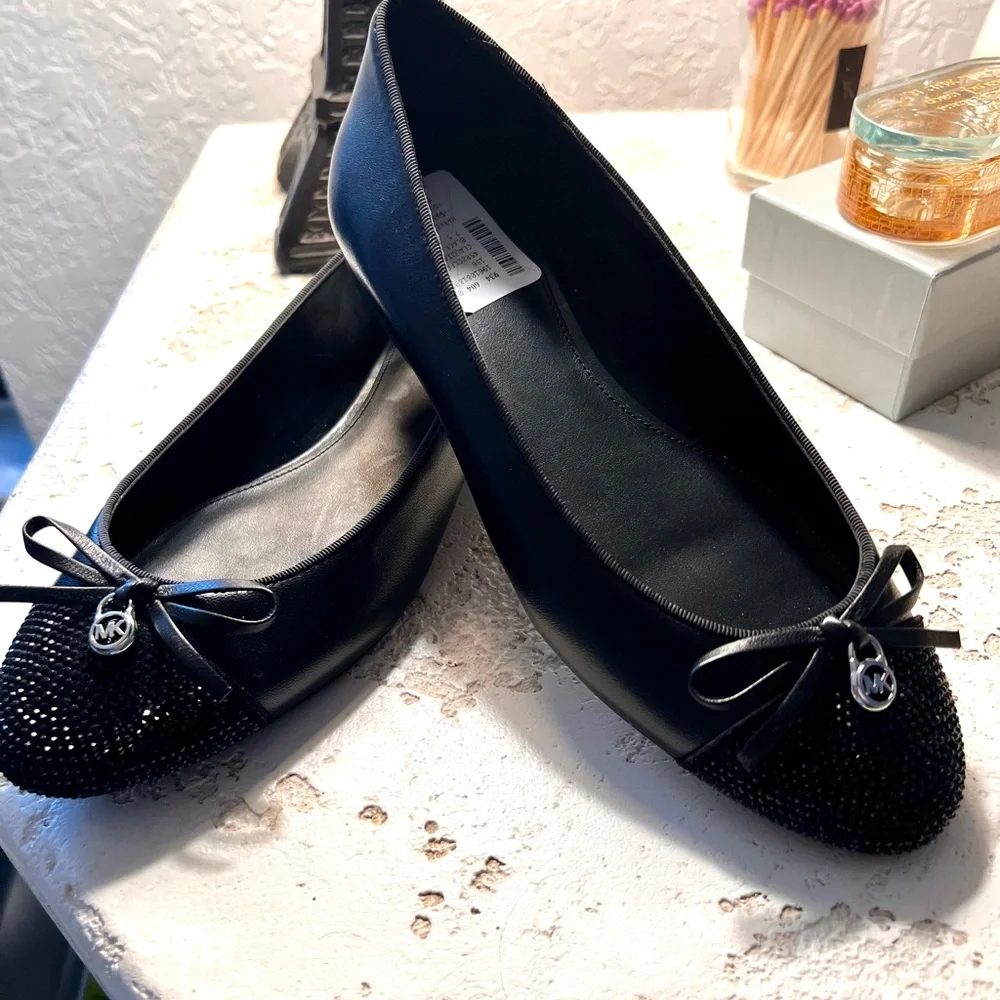 NWT Michael Kors Claudia Flex Black Leather Rhinestone Ballet Flat, Size 7.5